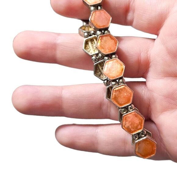 Vintage Iridescent Coral Octagon Stretch Bracelet - Picture 6 of 16